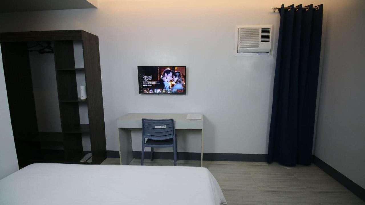 Sands Hotel นาซุกบู ภายนอก รูปภาพ
